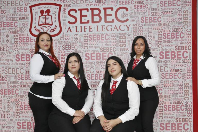 Celebran su vocación de educar con amor y compromiso