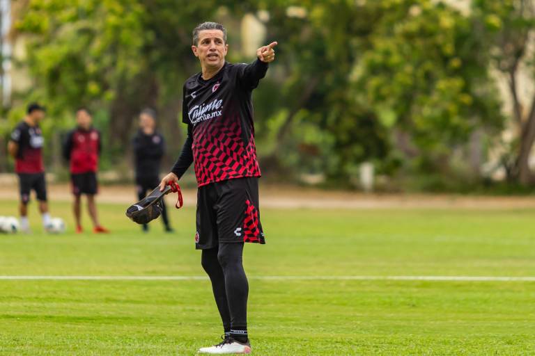 ‘Me siento preparado y con toda la ilusión de poner toda mi capacidad’: Ricardo Valiño, DT de Xolos