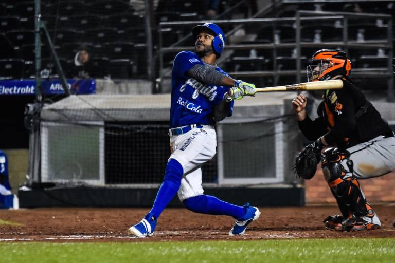 Yaquis de Obregón abre serie ante Naranjeros de Hermosillo con victoria por paliza