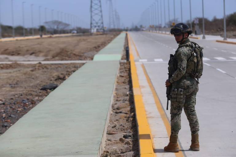 Al fin inauguran avenida que agilizará tránsito en la Marina