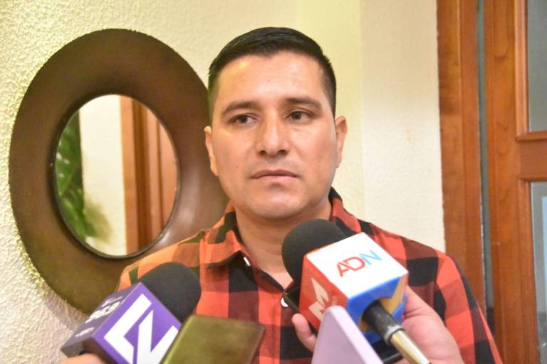 Requiere Surutato atención en alumbrado público: síndico