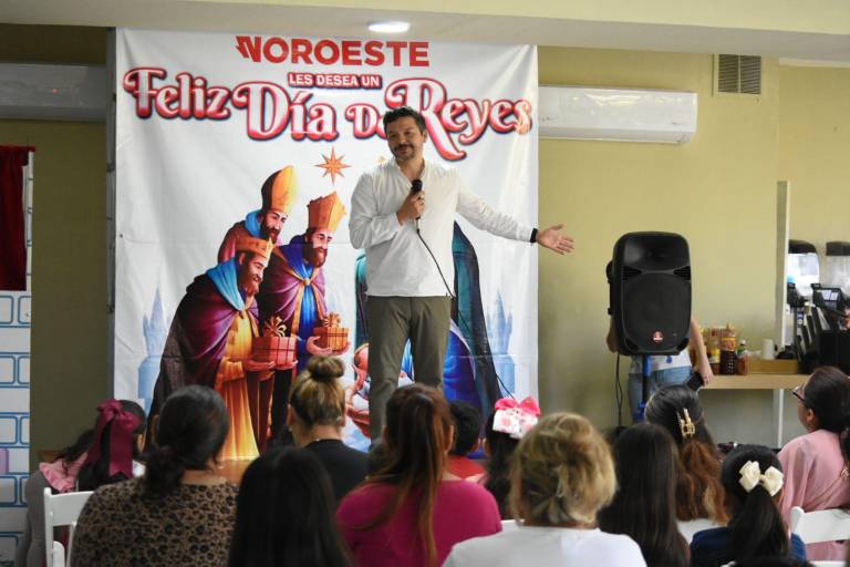 Llenan de alegría los Reyes Magos a hijos de las integrantes de Sabuesos Guerreras