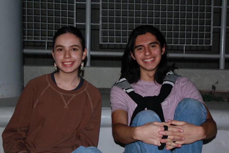 Disfruta el público del concierto en el ágora con la Banda Sinfónica Juvenil