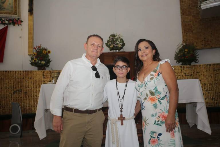 Inician su amistad con Cristo