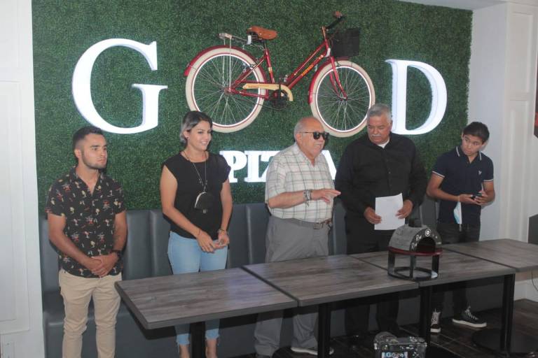 ‘Veneno’ Aréchiga encabezará función Rumbo a la Gloria, en Mazatlán