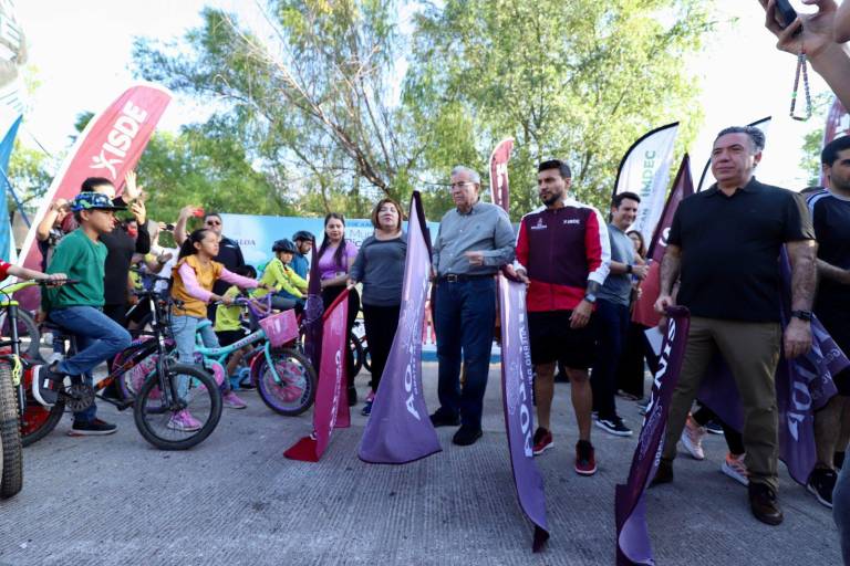Concientizan con rodada en Culiacán por el Día Mundial de la Bicicleta