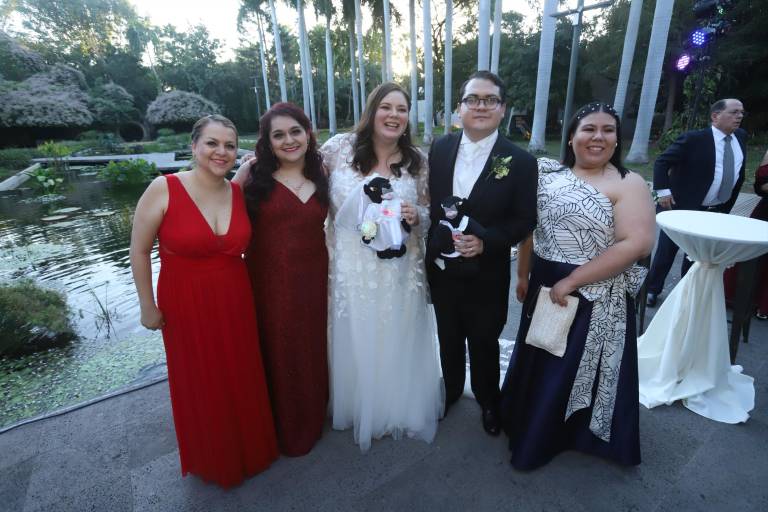 Celebran María Fernanda Clouthier y Guillermo Tejeda su unión en el Jardín Botánico