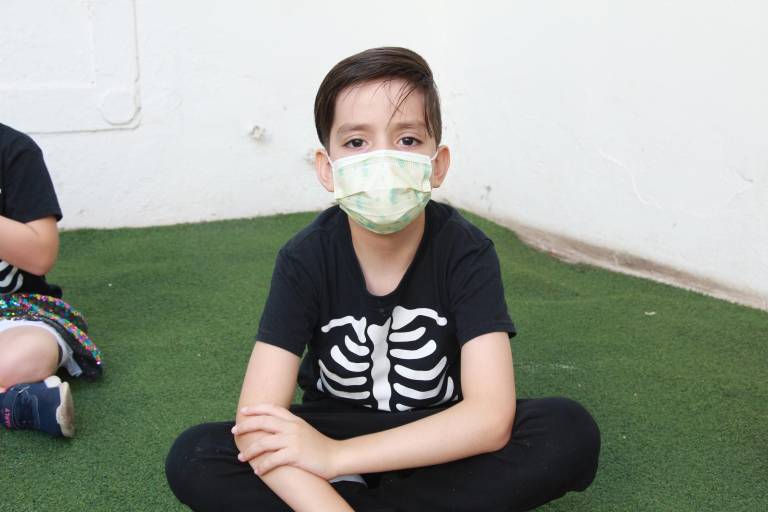 Recuerdan a los fieles difuntos en la Escuela Activa Integral