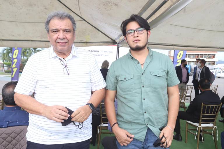 Presenta en Mazatlán la marca Chevron, el gigante de los combustibles a nivel mundial