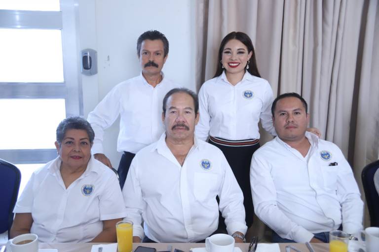 Crece el Colegio de Abogados Genaro Estrada Félix