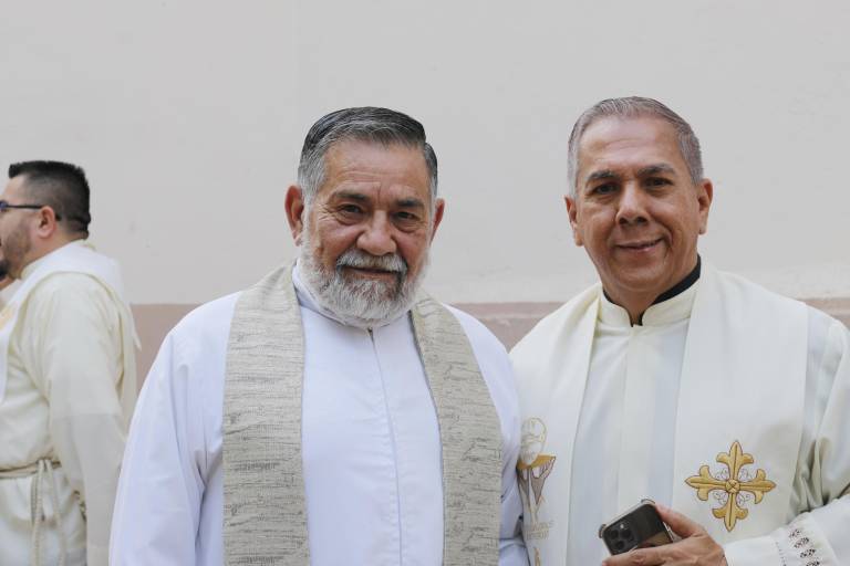 Celebra la iglesia su Misa Crismal