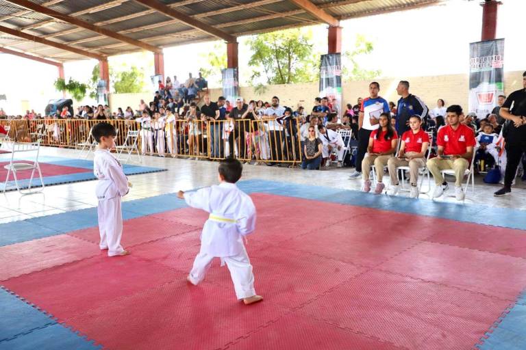 Más de 600 taekwondoínes participan en primer Torneo Taekyon Elota