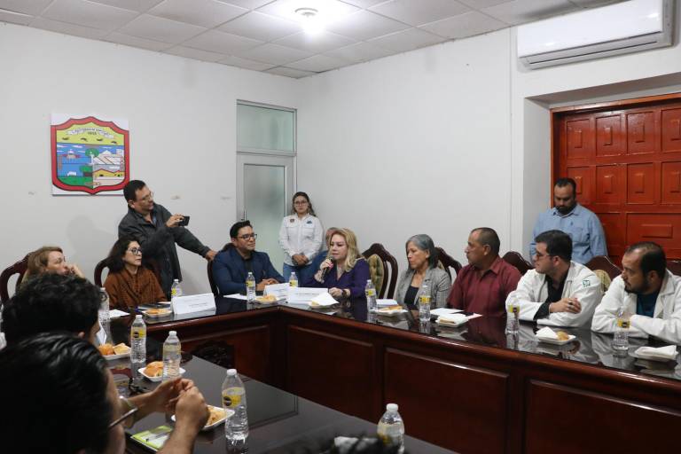 Comité de Salud de Escuinapa revisará condiciones de cuarterías para jornaleros en Isla del Bosque