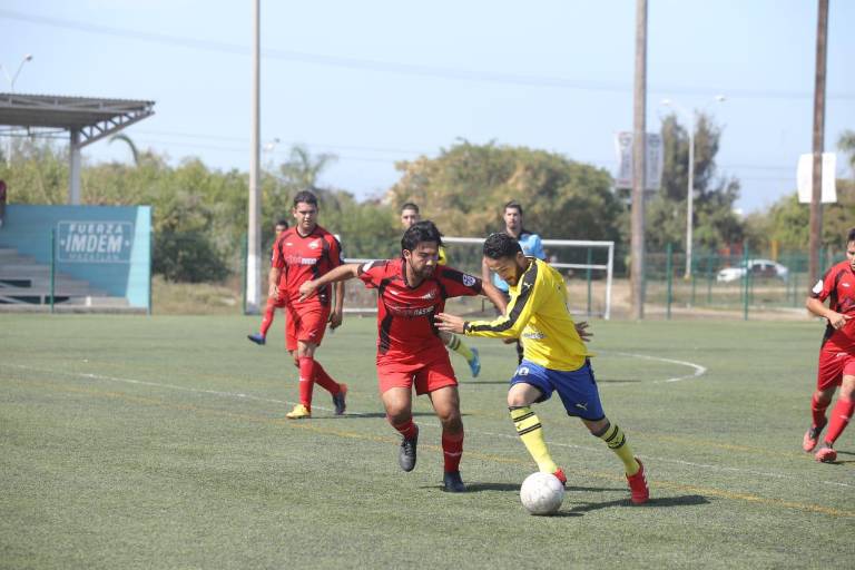 Fire Master aplaca a Boys en el futbol de Primera Fuerza