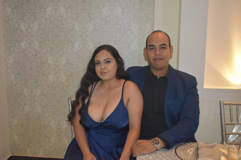 Bomberos de Culiacán culminan sus festejos en una cena baile