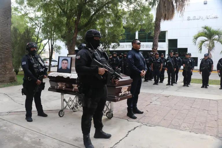 $!Policías en la línea de fuego: Asesinatos, retiros y déficit en medio de la guerra en Sinaloa