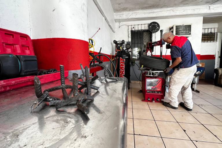 Llantera en Culiacán ofrece reparación gratuita a neumáticos afectados por ponchallantas