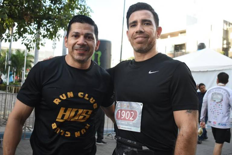 Corren por la paz en Sinaloa en el Maratón Internacional de Culiacán 2025