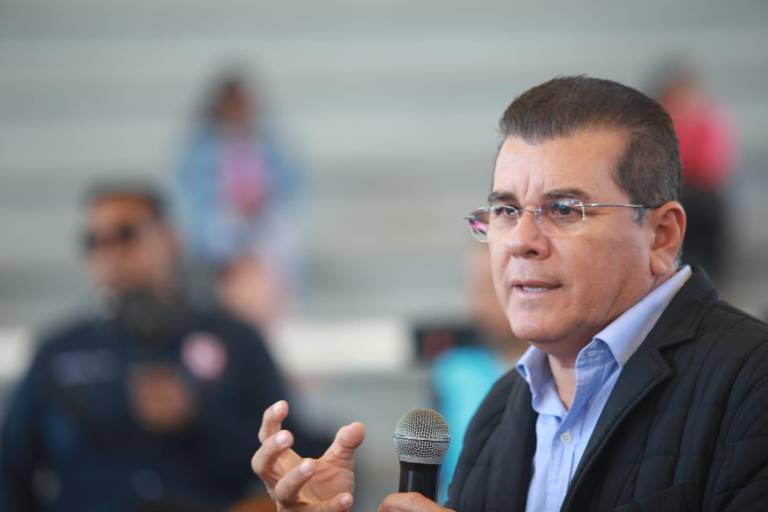 Salen dos funcionarios del Ayuntamiento de Mazatlán