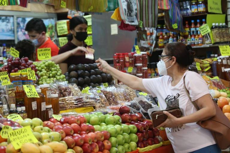 Gobierno federal publica decreto para exentar, un año, aranceles a productos básicos