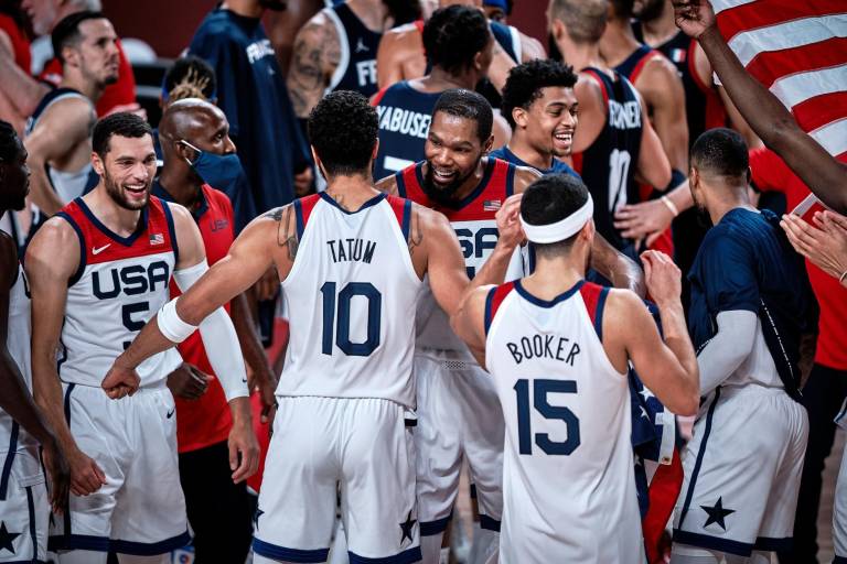 Estados Unidos se queda con el oro del baloncesto olímpico al ganarle a Francia