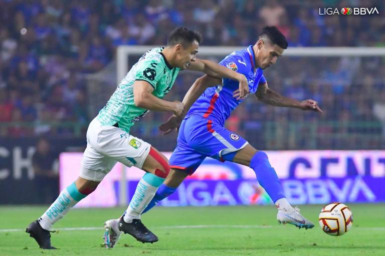 Cruz Azul tuvo para ganar, pero le falló la contundencia