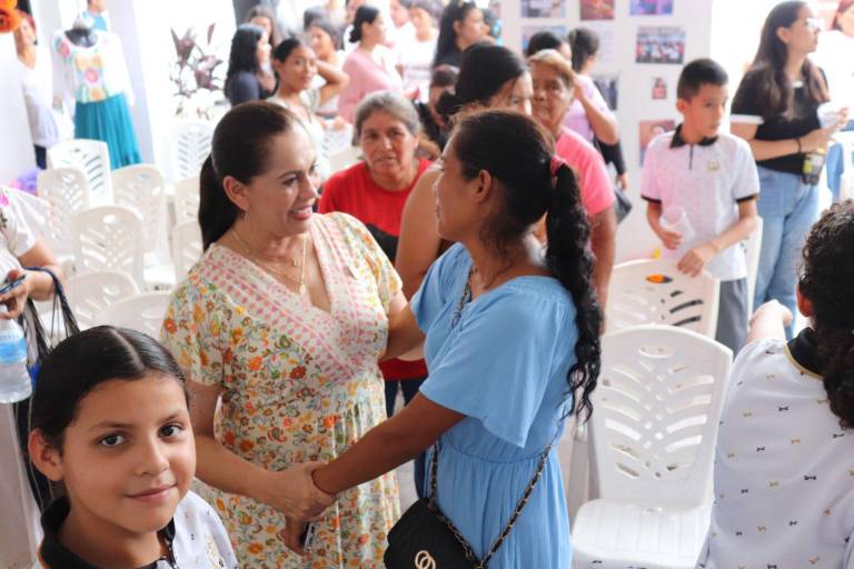 Conmemoran en Escuinapa el Día de la Mujer Indígena
