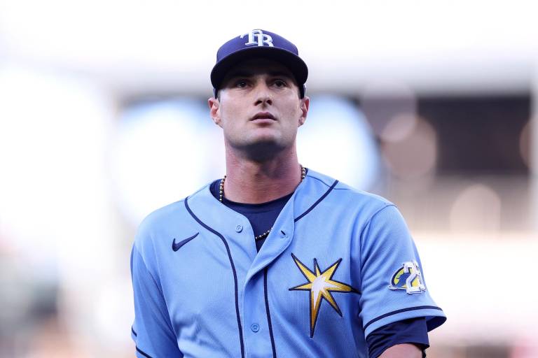Shane McClanahan, de los Rays, podría perderse el resto del año