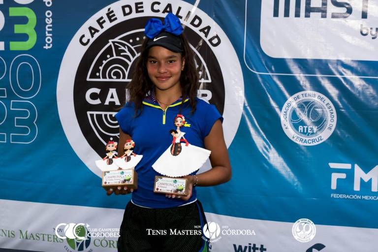 Monserrat Montaño Vaal se corona por partida doble en el Nacional Másters 2023