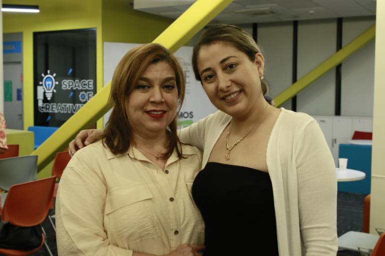 Damas de AMMJE Culiacán tienen diálogo con Javier Gaxiola Coppel