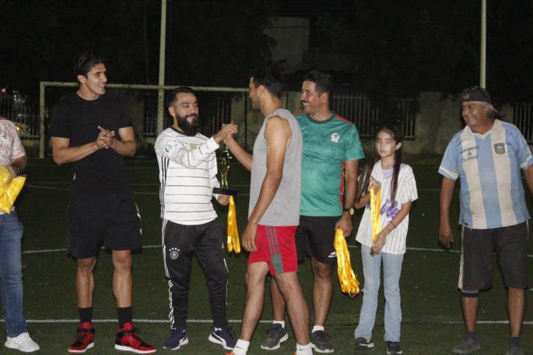 Premian a lo mejor del Minisoccer del DIF CNOP, en Culiacán