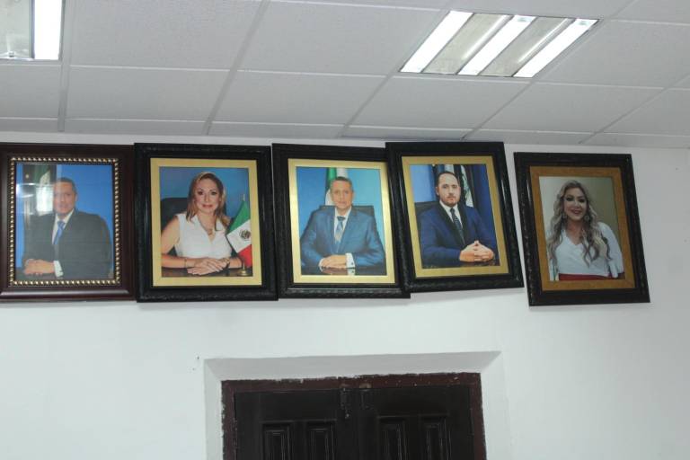 Termina Claudia Valdez primer período como Alcaldesa con cuadro en la Sala de Cabildo