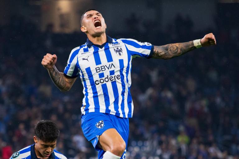 Rayados avanza a octavos con goleada al Comunicaciones