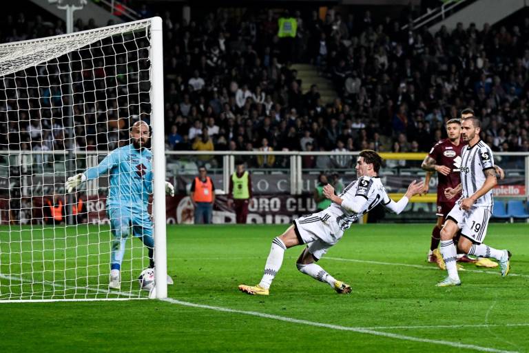 La Juventus se lleva el derbi y toma un respiro