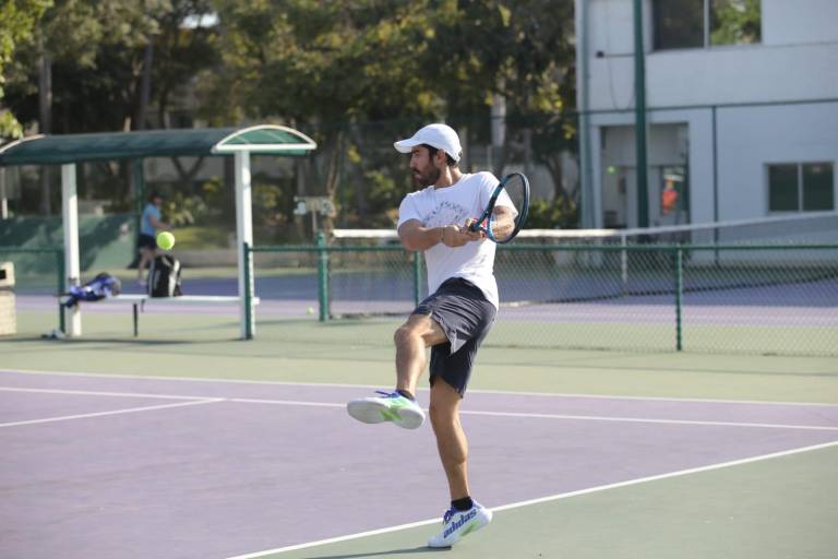 Medrano y Tapia avanzan a la final en la Copa Amstel Ultra