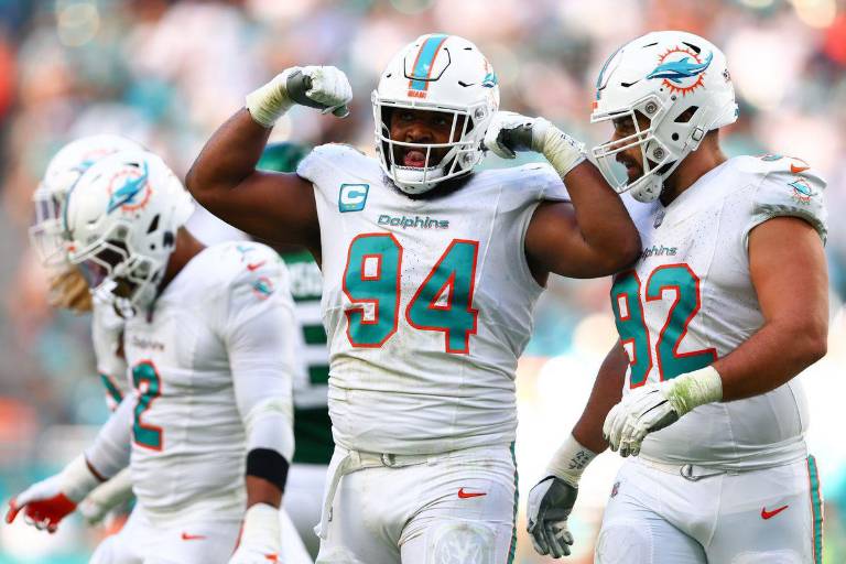 Raiders firman a Christian Wilkins; y Titans a Tony Pollard, en el inicio de agencia libre