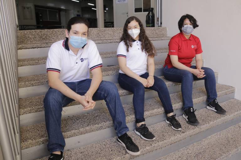 Seleccionan alumnos del taller para la Olimpiada Mexicana de Física