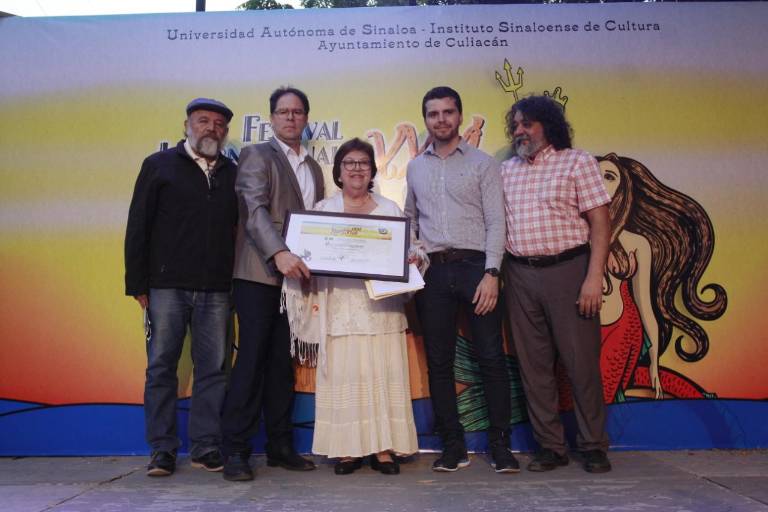 Reconocen a Raquel Bárcena en el arranque del Festival Internacional Nortíteres