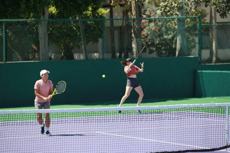 Brindan damas derroche de técnica en Tenis Agave, en Casa Club del Cid