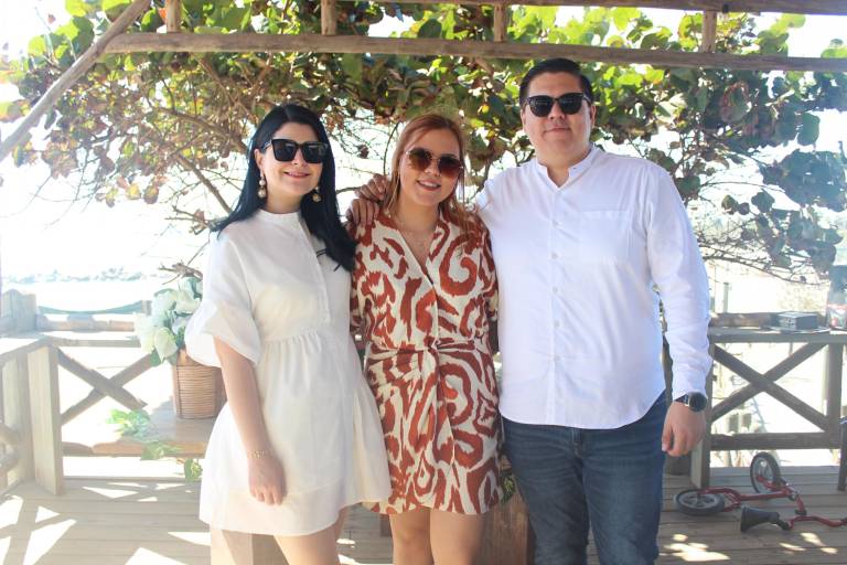 Claudia Valdez y Hugo Urías son marido y mujer