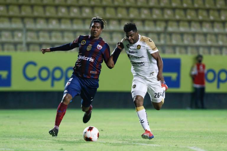 Dorados, a ganar, esperar y rezar