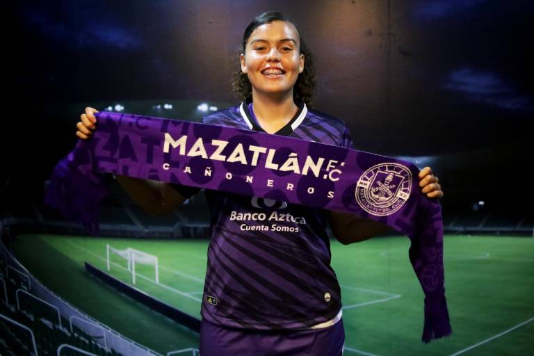 Alejandra Curiel se sube al barco del Mazatlán Femenil