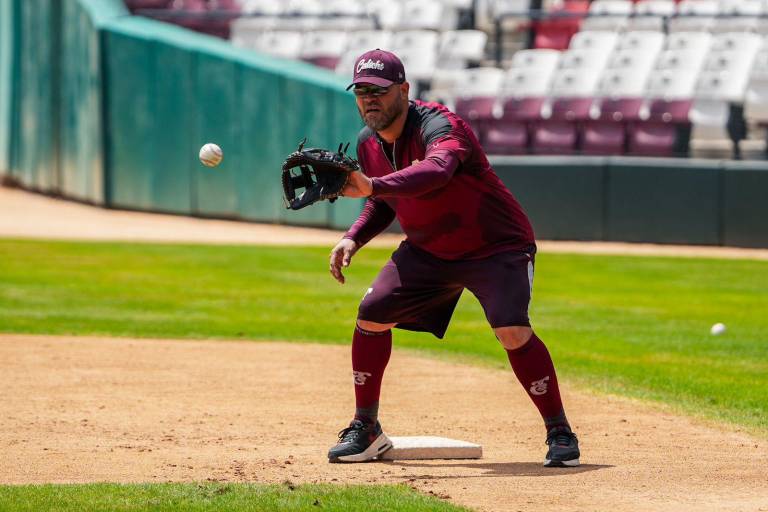 Jorge ‘Chato’ Vázquez, feliz por regresar a Tomateros de Culiacán