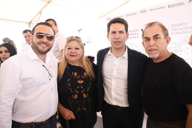 Colocan primera piedra de Recinto Fiscalizado Estratégico