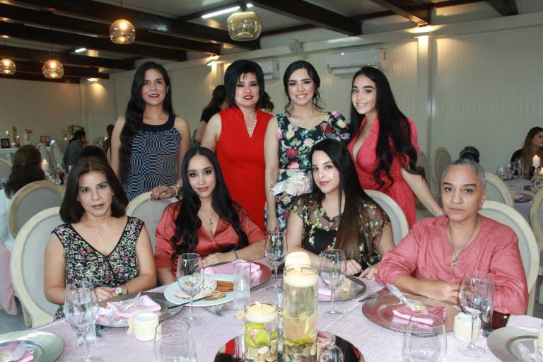 Hoy, Carmen María dará el sí