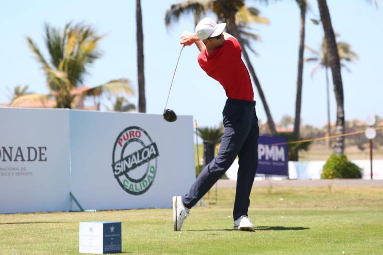 Argentino Tommy Cocha lidera primera ronda de calificación en Copa México