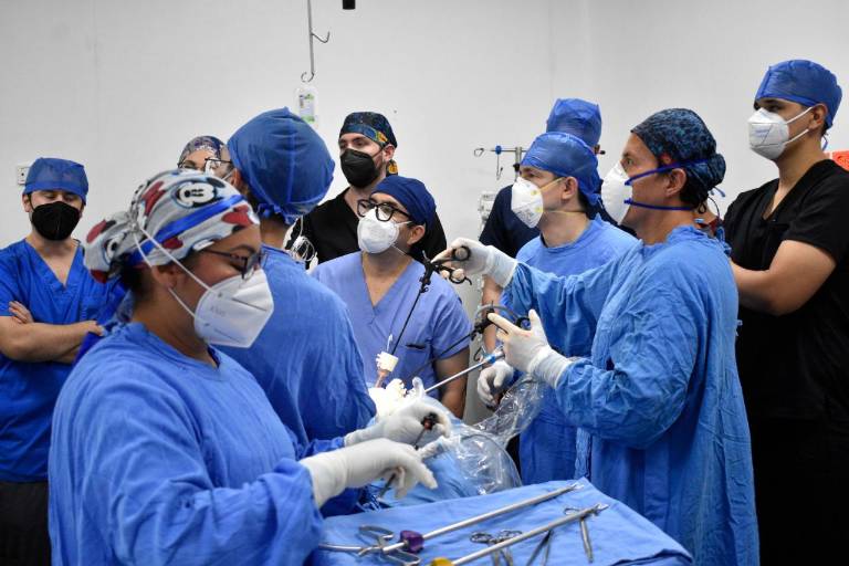 Realizan en el hospital del IMSS en Mazatlán primer trasplante de riñón