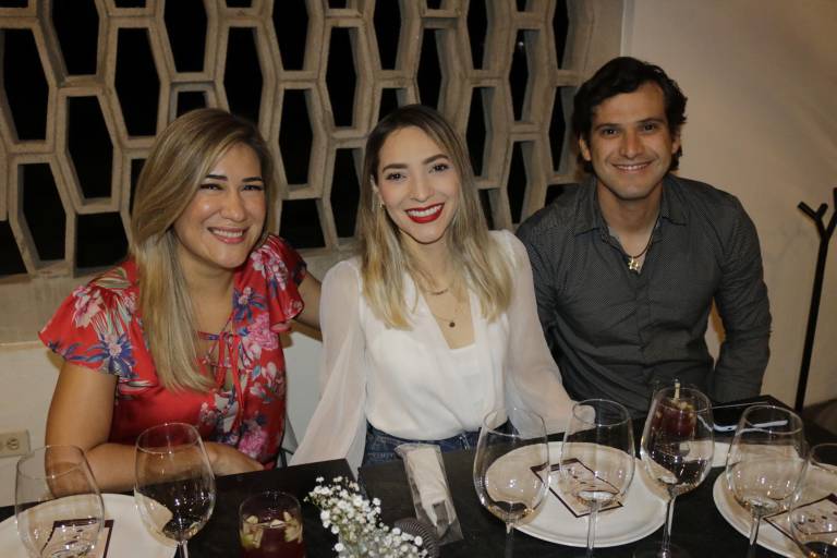 Viven en El Caprichito una velada de sabor