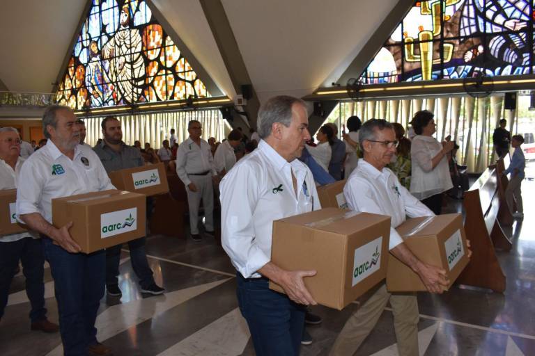 Oran productores de Culiacán por un futuro próspero para sus cosechas