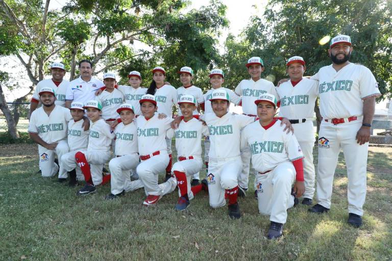 Listos jóvenes peloteros mazatlecos para competir en Costa Rica